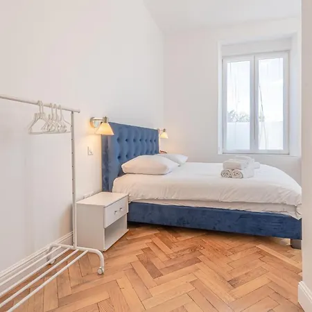 Rock In Share - Le Vauban Apartment *