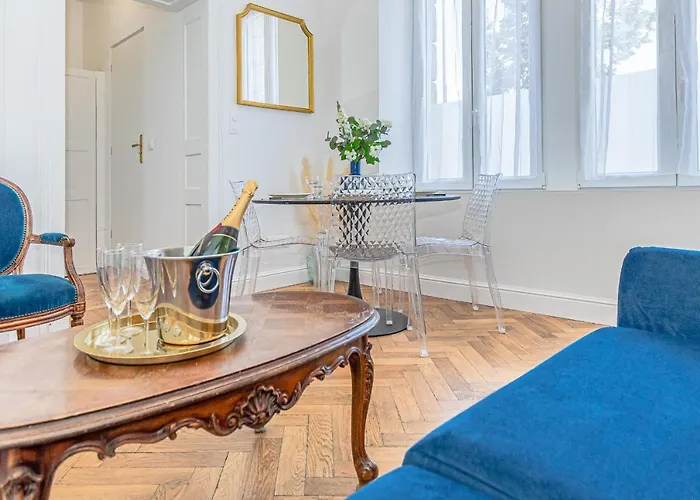 Rock In Share - Le Vauban Apartment *